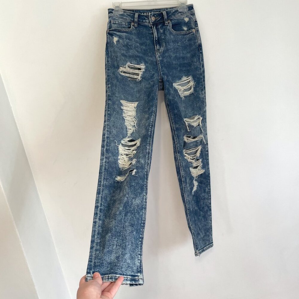 AMERICAN EAGLE AE Stretch Ripped Mom Jean Acid Wash High Waisted Cropped 0 LONG - Picture 9 of 16